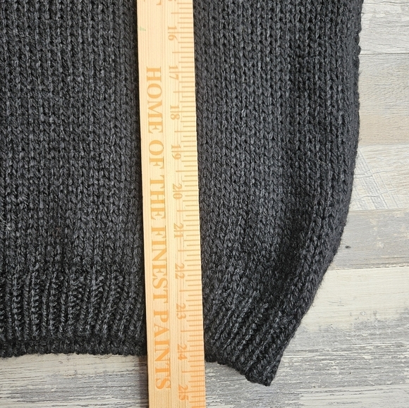 Maggie Lawrence Sport Vintage Sweater Granny Squares Crochet Black Floral - Picture 9 of 13